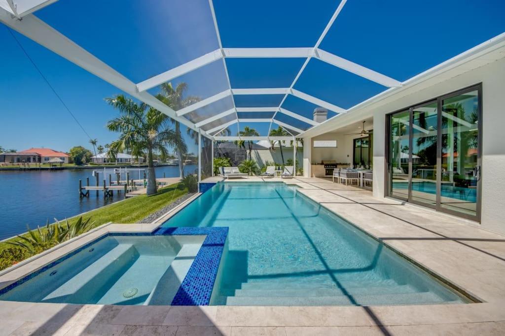 Villa Sensation By Coralvilla - New,Modern With Pool كيب كورال المظهر الخارجي الصورة